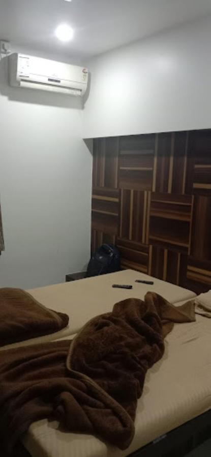 Atithi Guest House,Nashik Ngoại thất bức ảnh